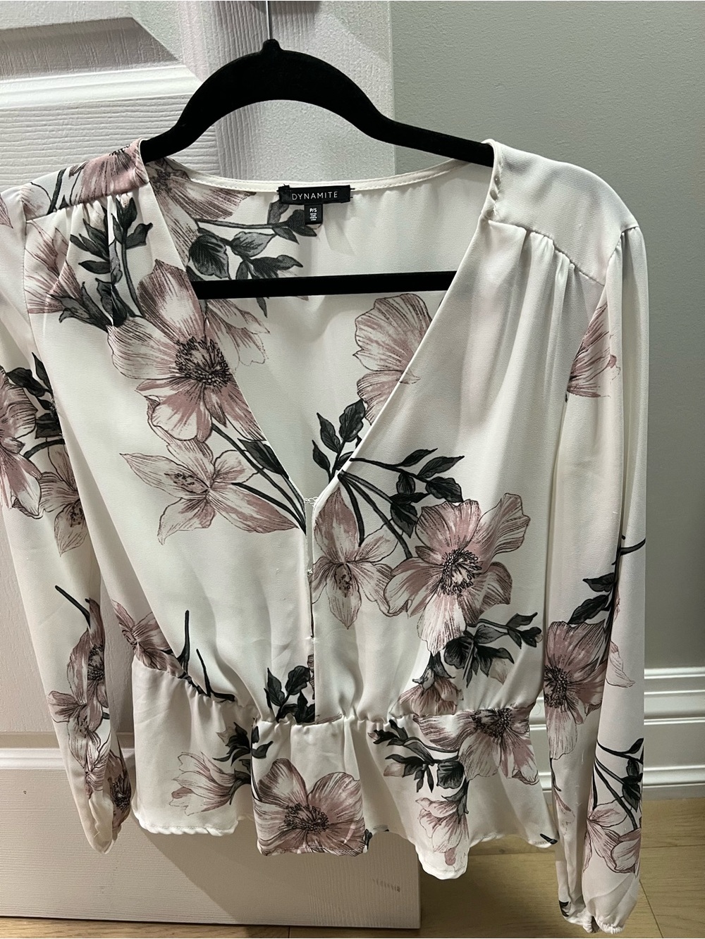 Dynamite Ivory Blouse with Dusty Pink Floral Print